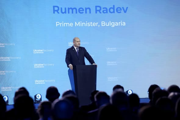 Радев Полша