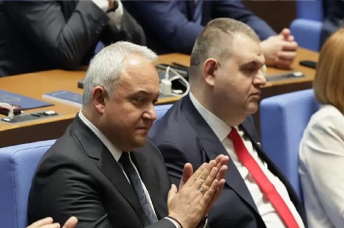 Демерджиев Пеевски